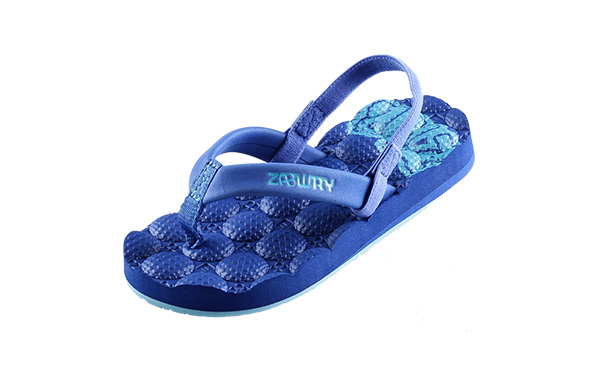 {振揚實業是拖鞋廠家、拖鞋加工廠、拖鞋代工廠、高端拖鞋定制、人字拖加工廠、定制拖鞋工廠、品牌拖鞋代工廠、涼鞋代工廠、沙灘拖鞋廠家、涼鞋廠家,提供經典款高功能拖鞋,美型拖鞋,耐磨防滑拖鞋。}